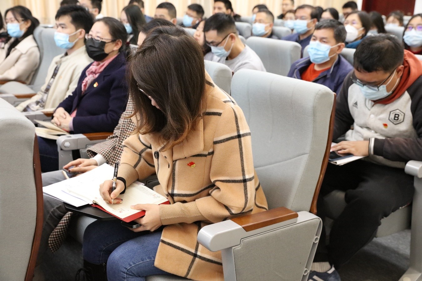 新澳门六合彩直播