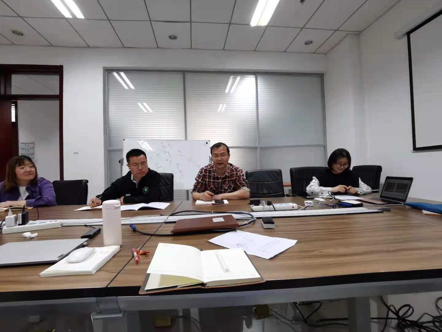 新澳门六合彩直播