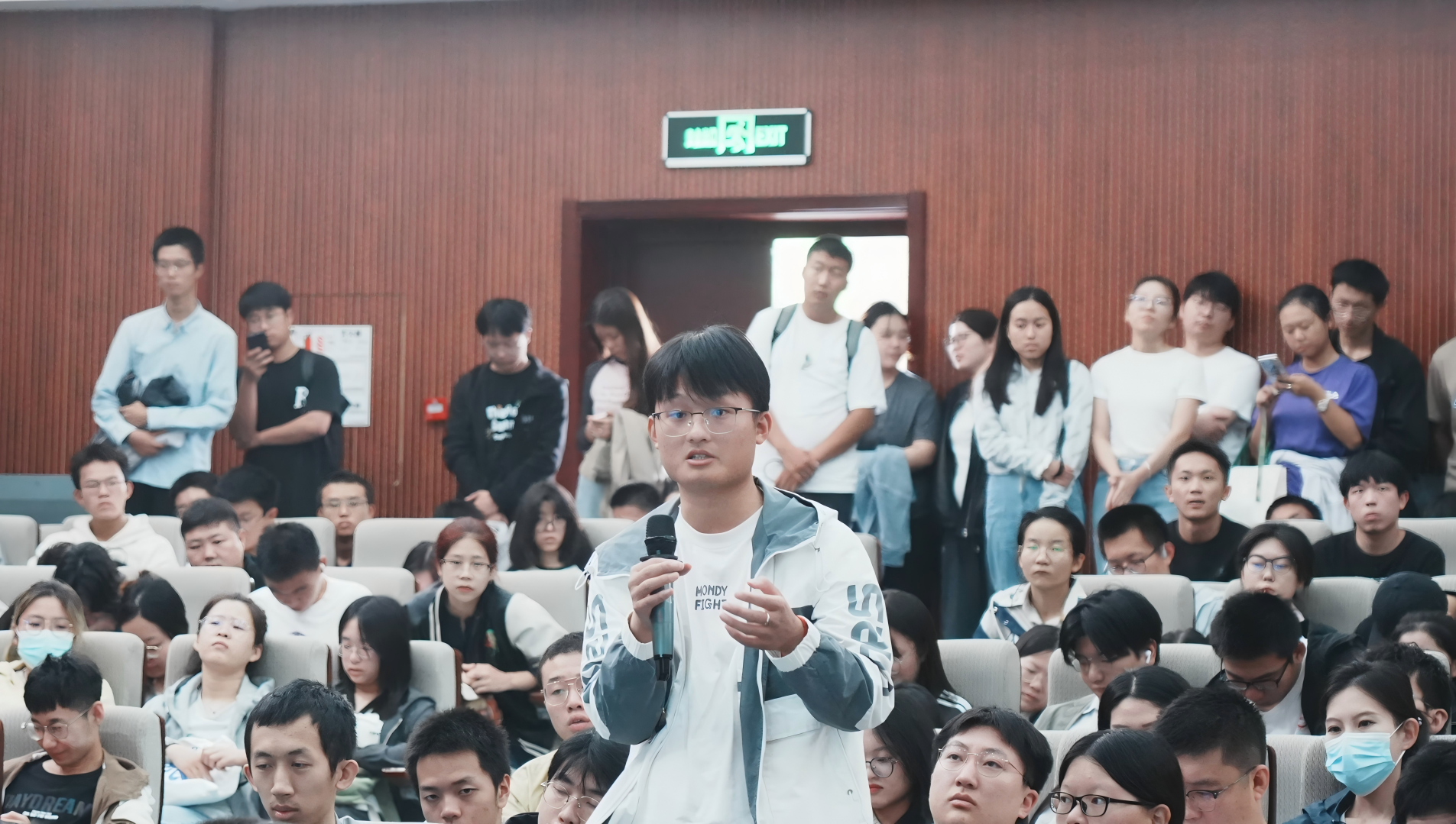 新澳门六合彩直播